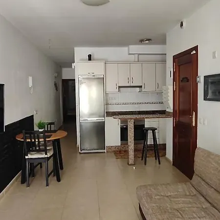 Homestay Only Women/solo Mujeres Habitacion1 Arrecife (Lanzarote)